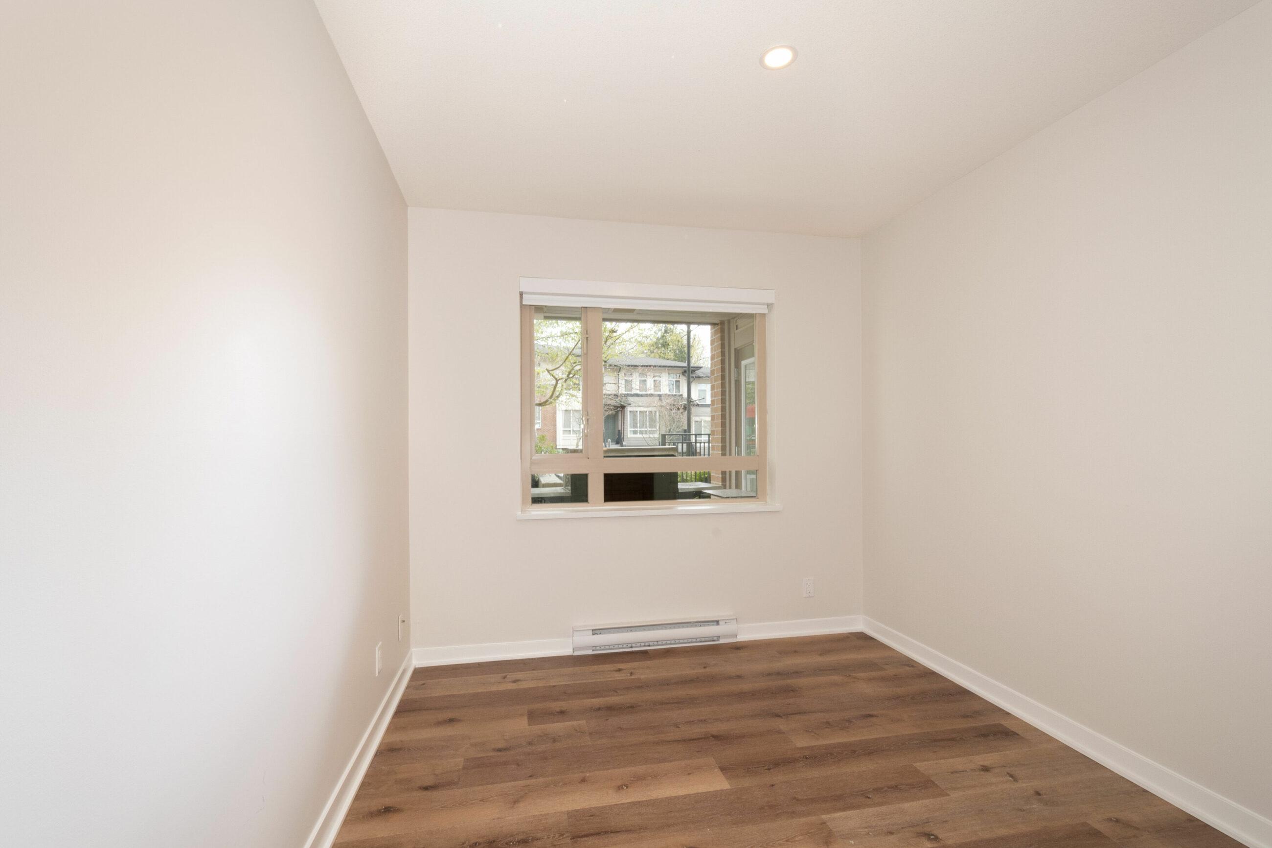 104, 3105 Lincoln Avenue, gallery 3