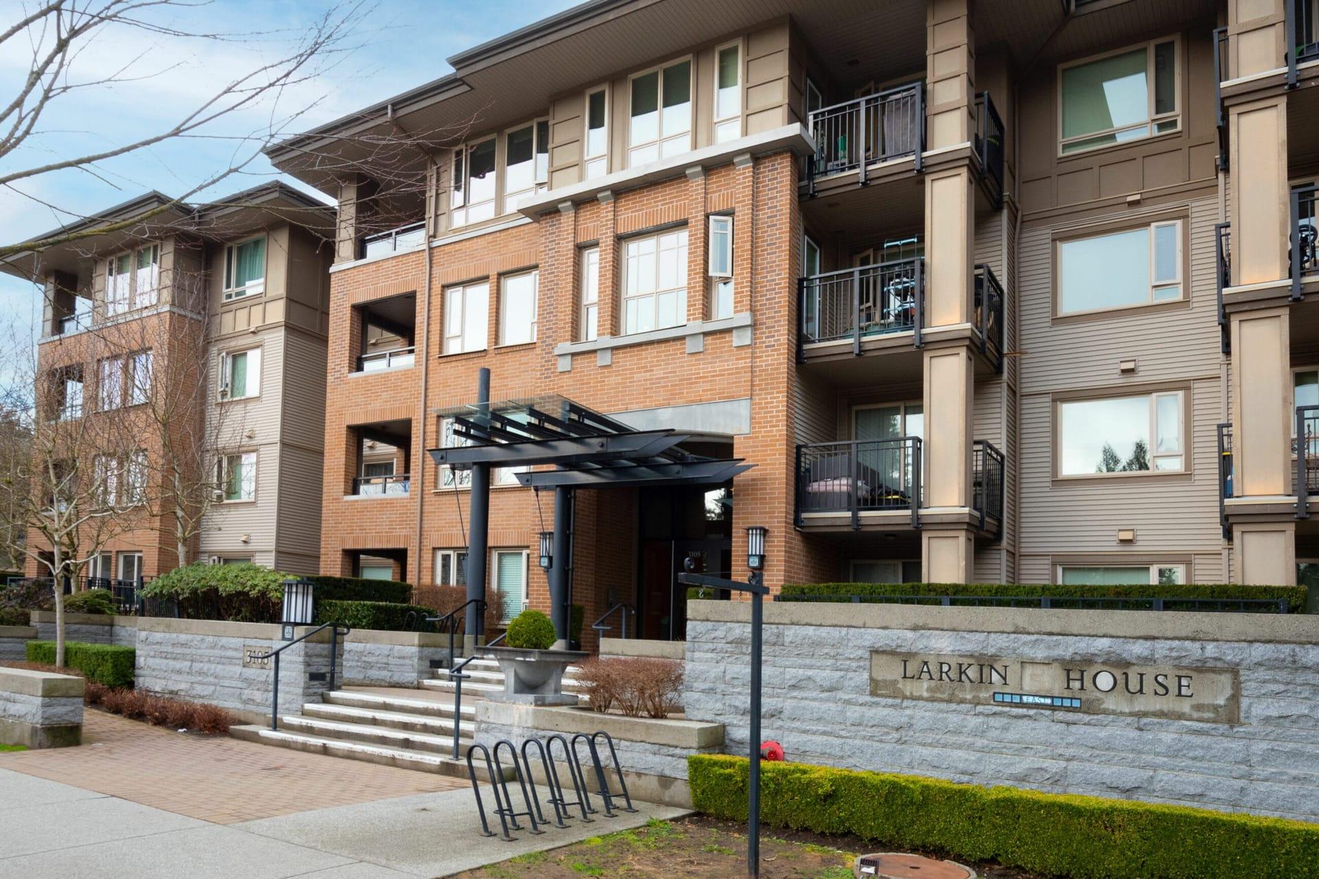 104, 3105 Lincoln Avenue, Coquitlam Condo for sale by Jose Rangel