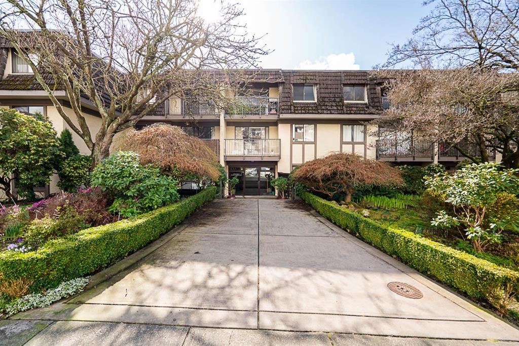 108, 307 W 2nd Street, view 2