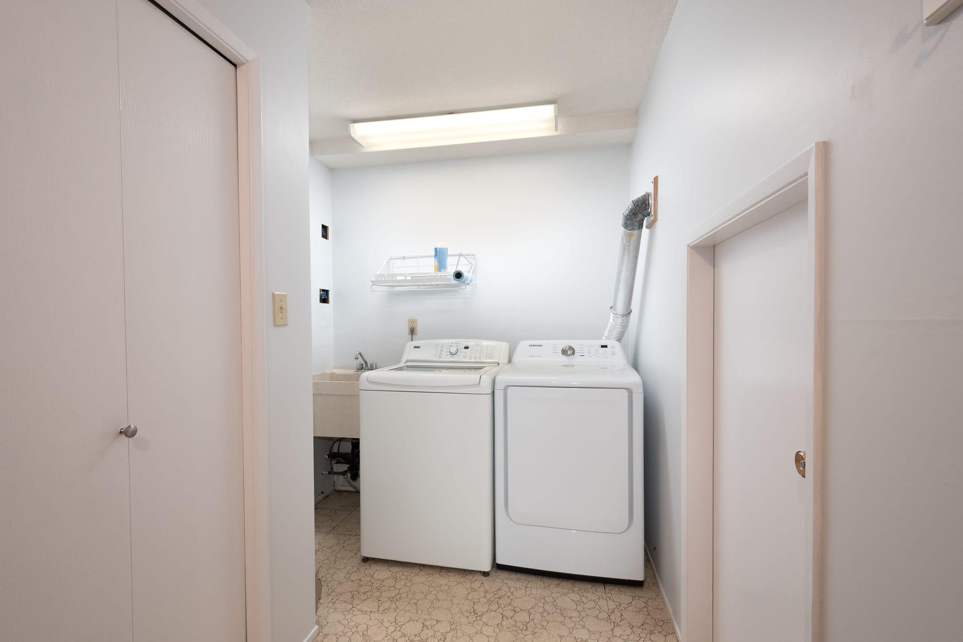 1285 Lucking Place, gallery 21