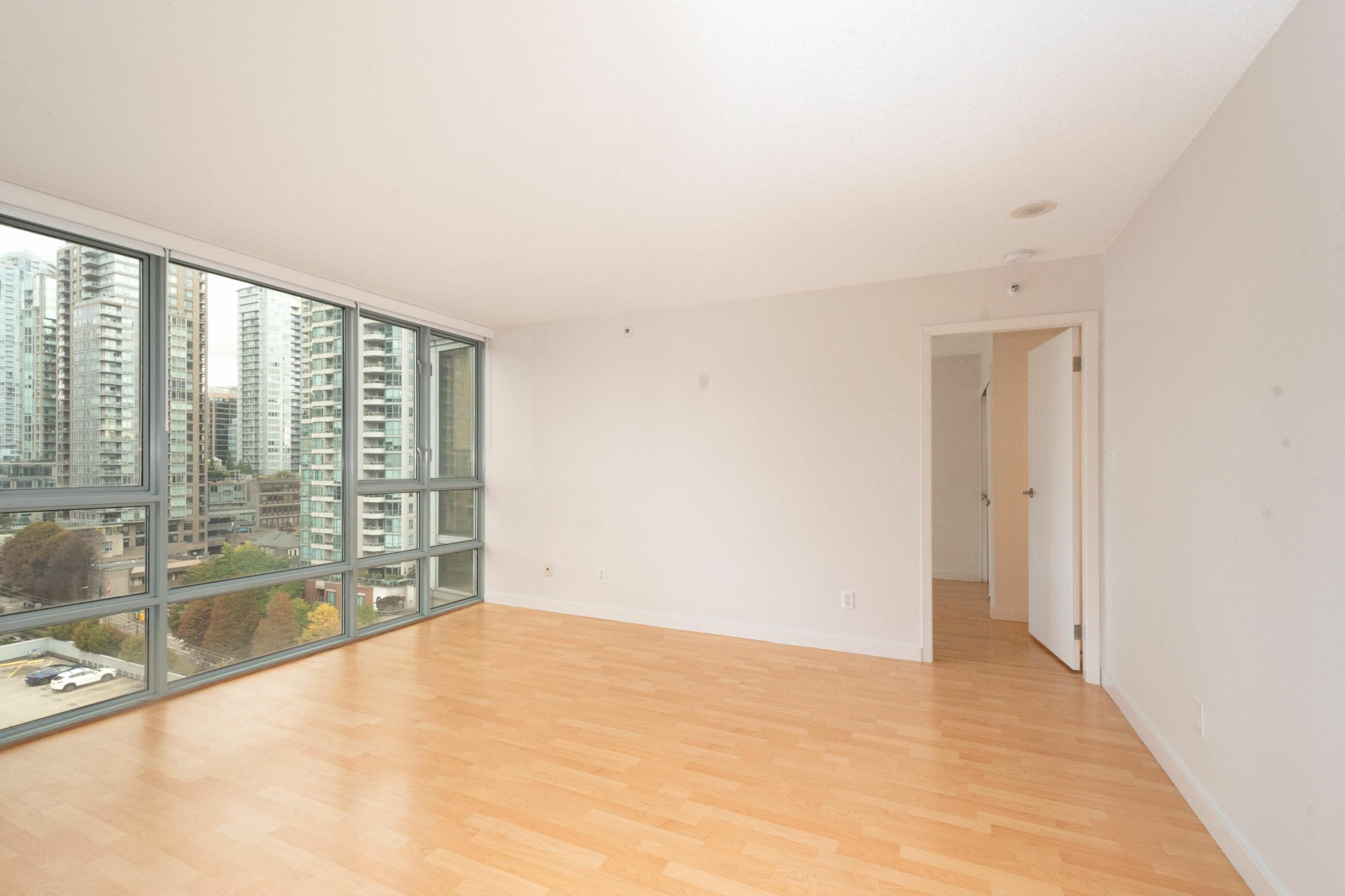 1505, 930 Cambie Street, view 4