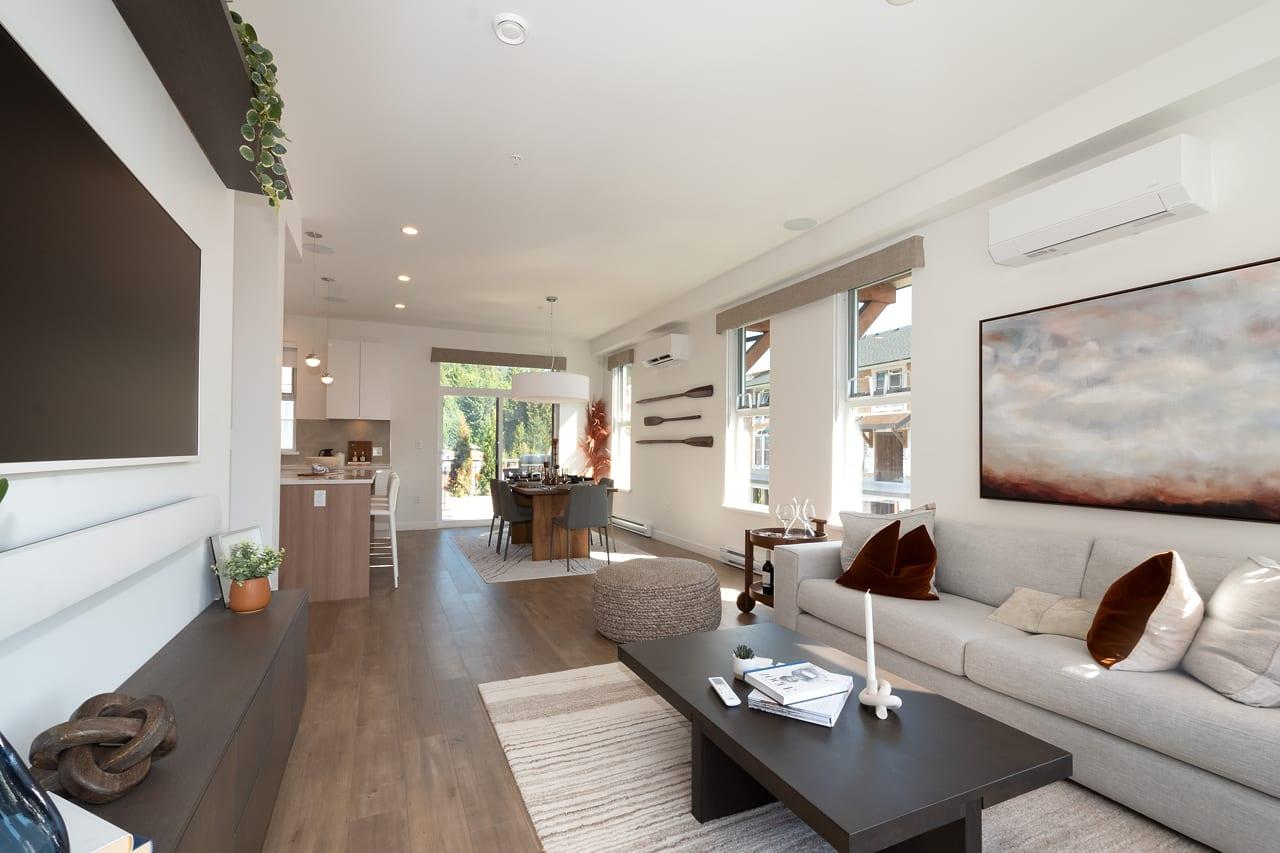 60, 351 Copper Drive, view 4