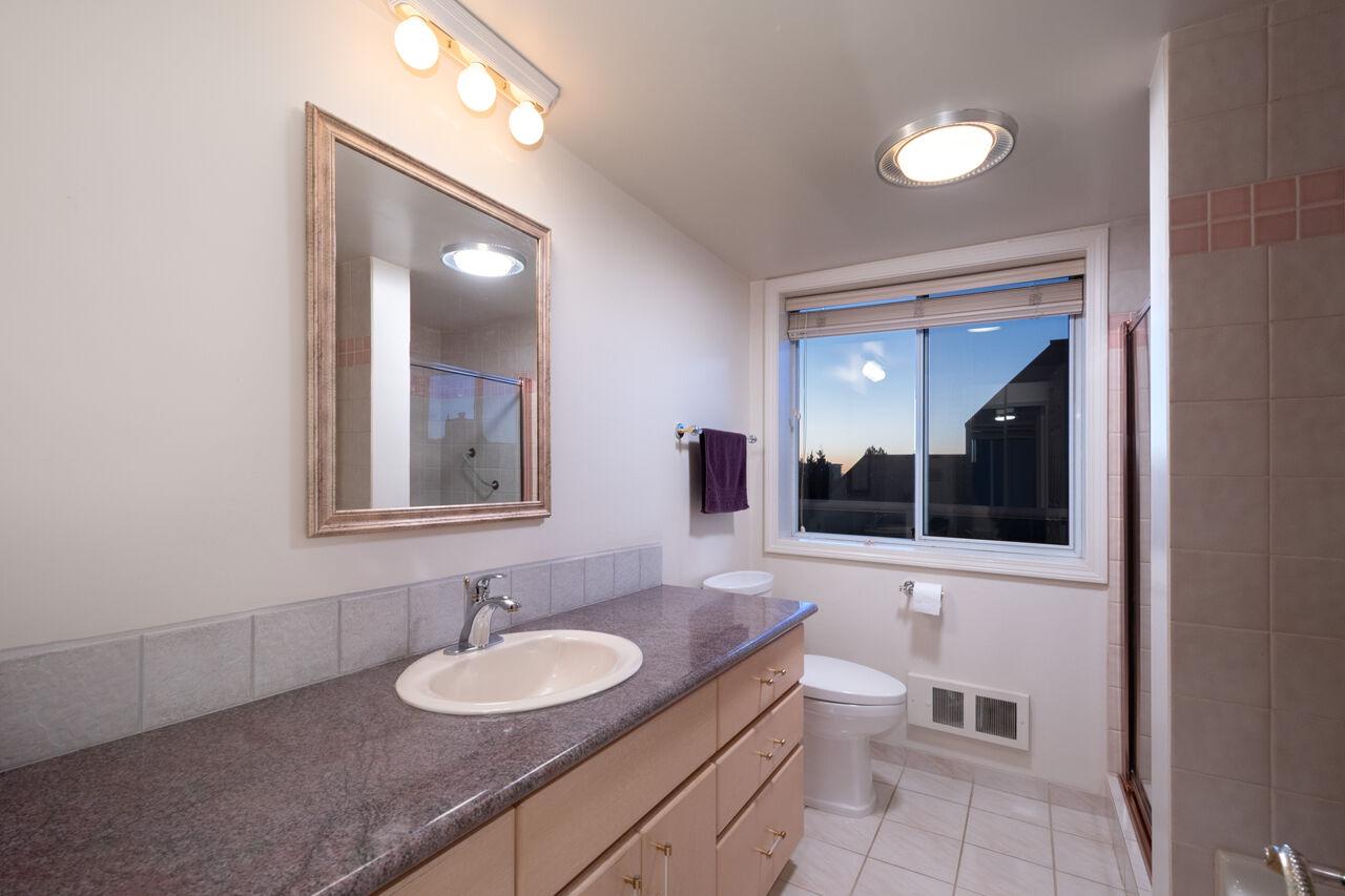 9, 1717 Duchess Avenue, view 5